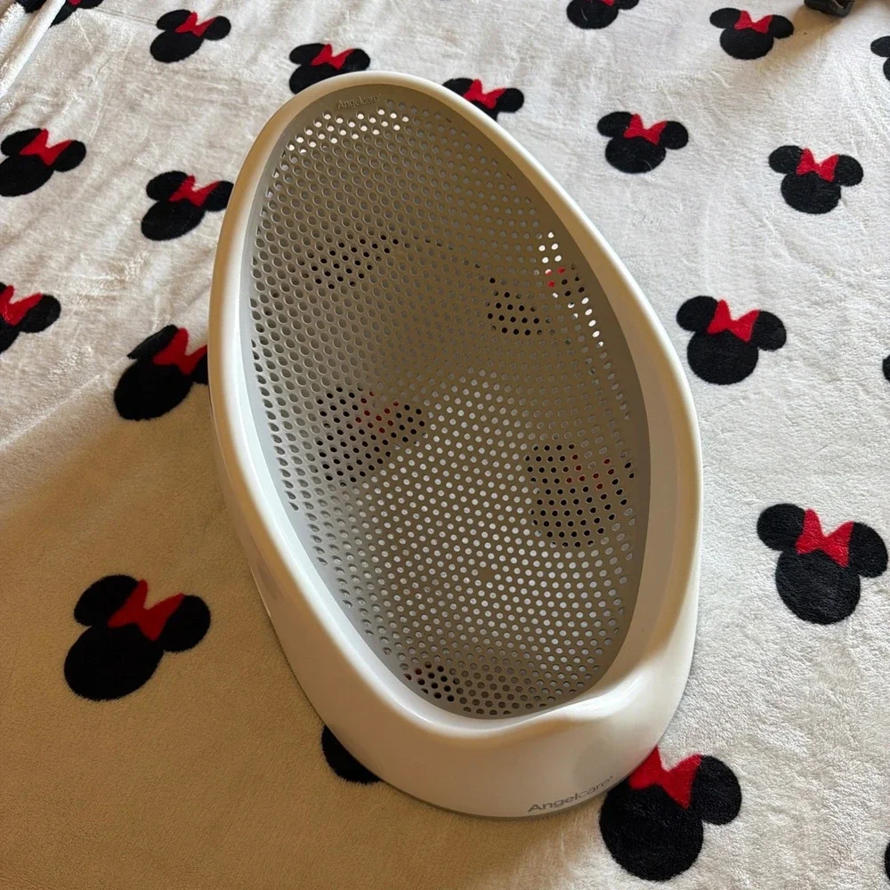 Angelcare Baby Bath Support Gray White Infant Newborn Bath Tub Insert - L0000